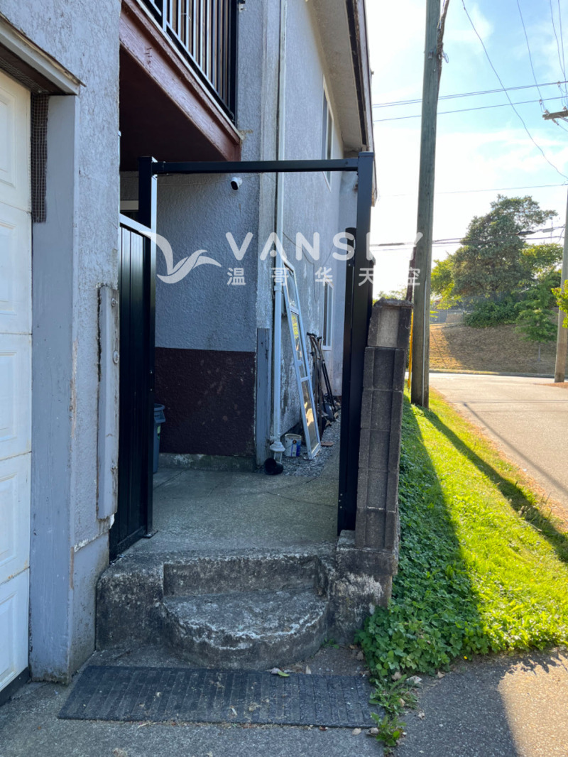 本拿比全新装3 房一厅